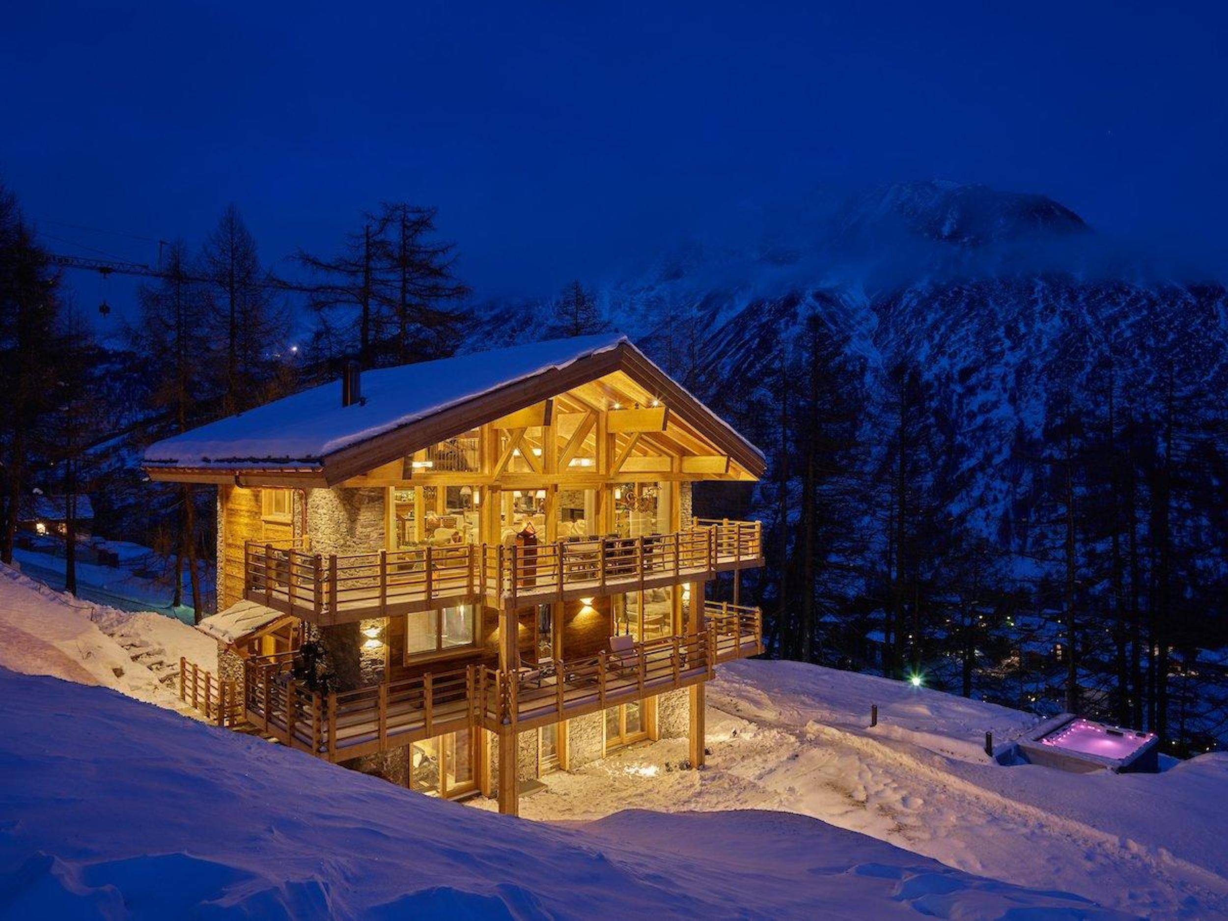 You are currently viewing Chalet Adalene – ‘Gorgeous Swiss mountain chalet with cosy ambiance and breathtaking views.’